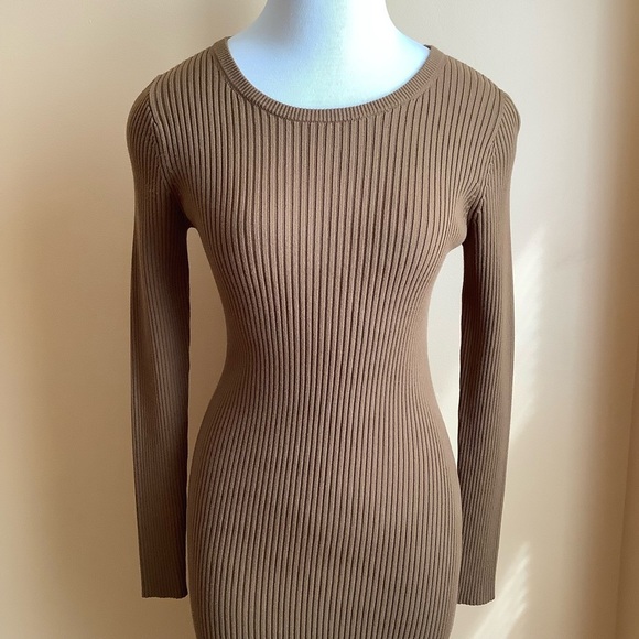 ARITZIA BABATON Camel Streep Dress Maxi Ribbed Knit - Picture 2 of 11